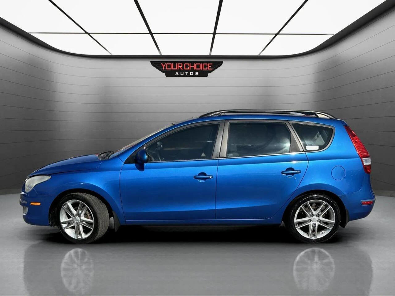 Used 2010 Hyundai Elantra SE image 2