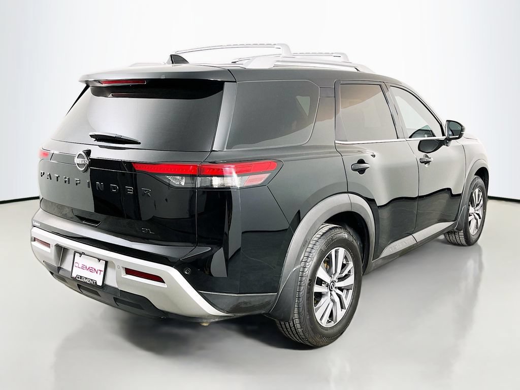 Used 2023 Nissan Pathfinder SL w/ Lighting Package (N92) FWD image 7