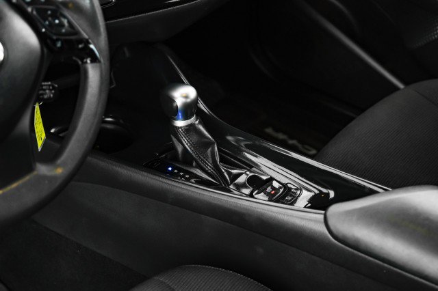 Used 2019 Toyota C-HR LE image 20