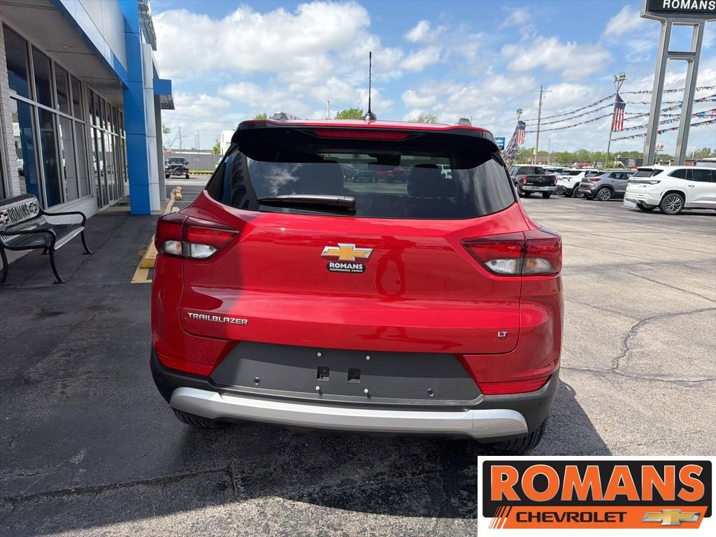 New 2026 Chevrolet TrailBlazer LT w/ Convenience Package FWD image 4