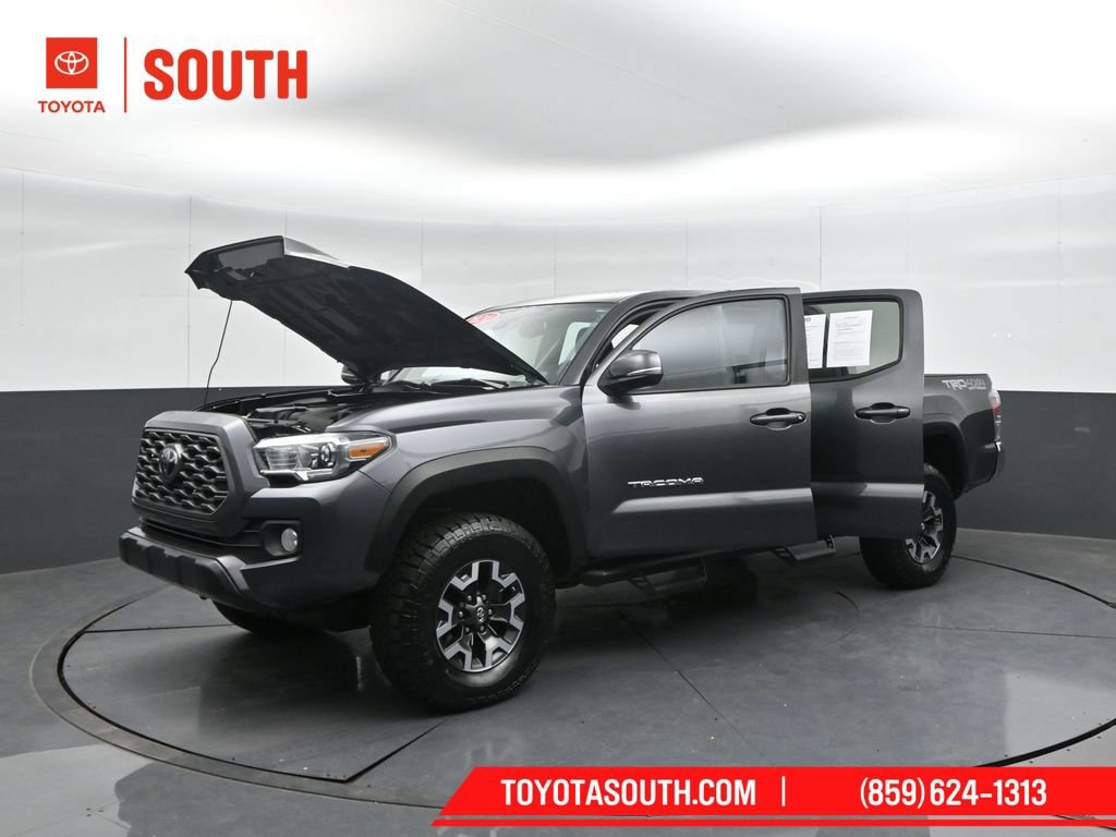 Used 2020 Toyota Tacoma TRD Off-Road AWD/4WD image 64
