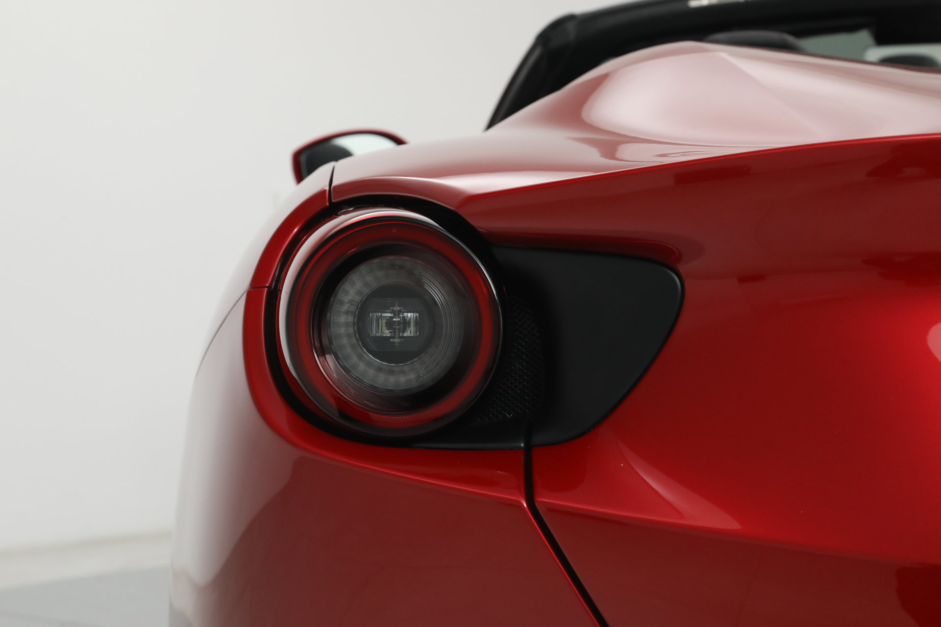 Certified 2023 Ferrari Portofino M RWD image 21