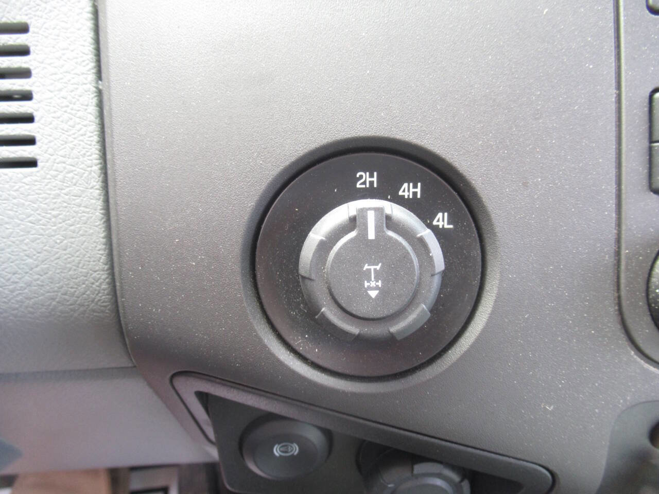 Used 2016 Ford F350 XL w/ Power Equipment Group AWD/4WD image 29