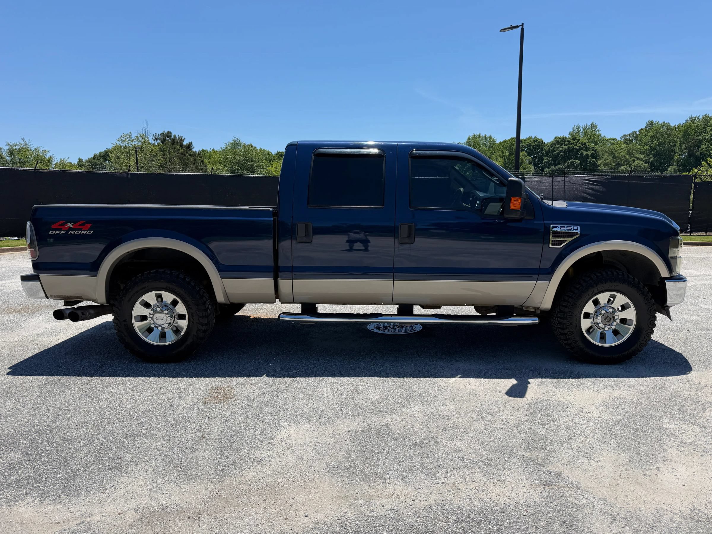 Used 2008 Ford F250 Lariat AWD/4WD image 6