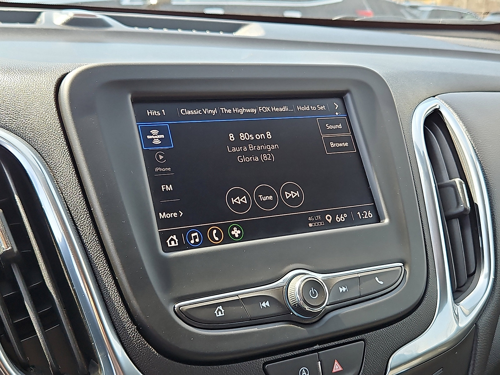 Used 2023 Chevrolet Equinox LT w/ LPO, Floor Liner Package image 16