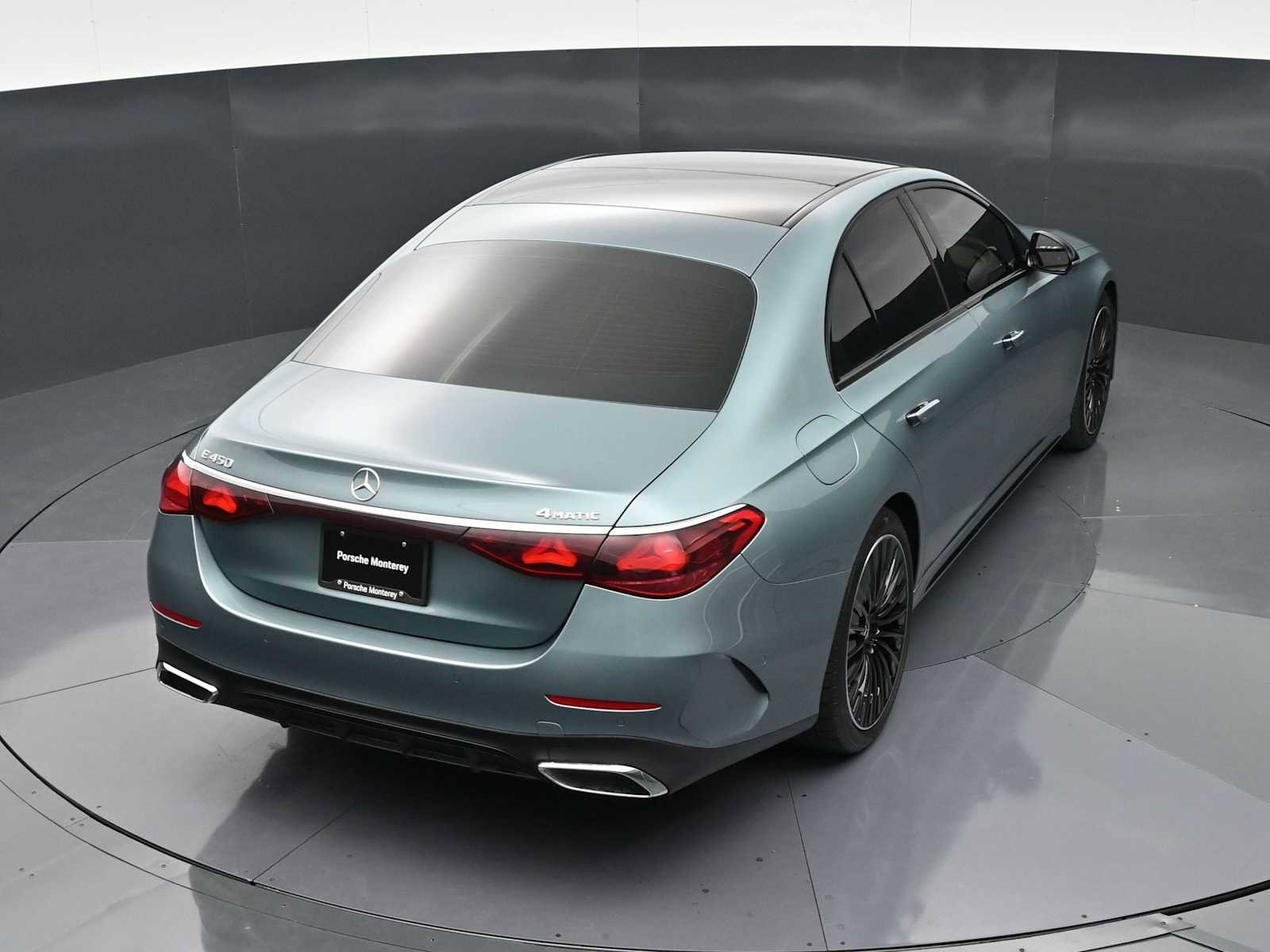 Used 2025 Mercedes-Benz E 450 4MATIC Sedan image 36