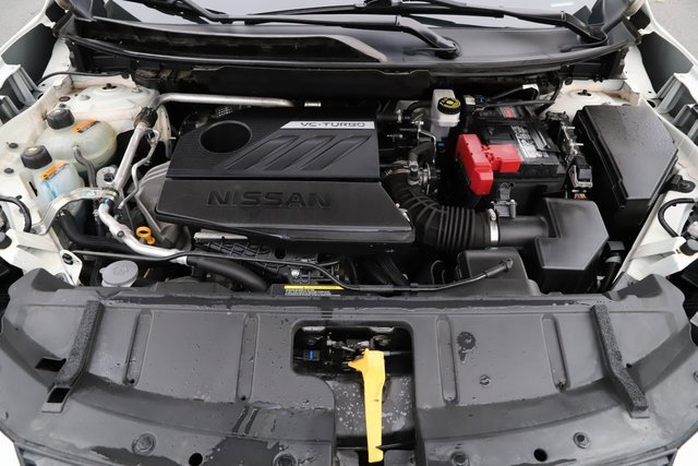 Used 2023 Nissan Rogue S image 3