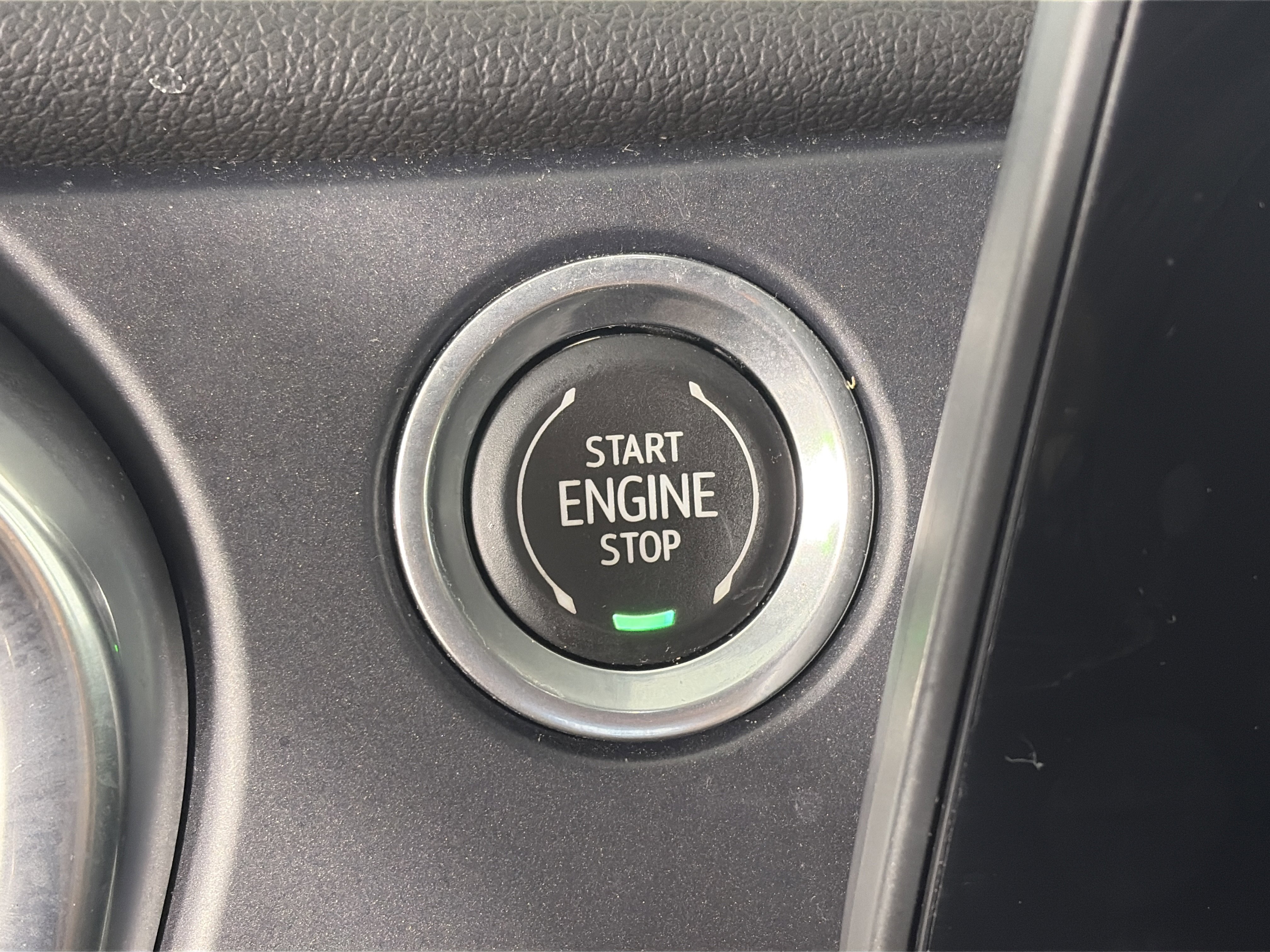 Used 2023 Chevrolet Blazer LT image 25