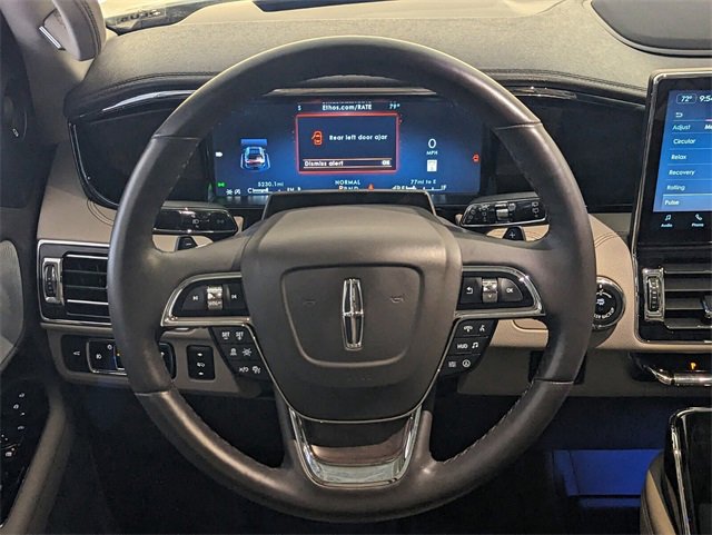 Used 2024 Lincoln Navigator L Reserve image 9