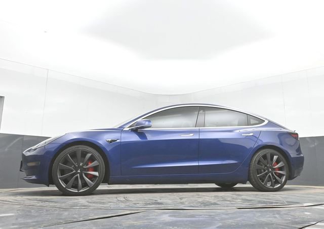 Used 2020 Tesla Model 3 Performance image 40