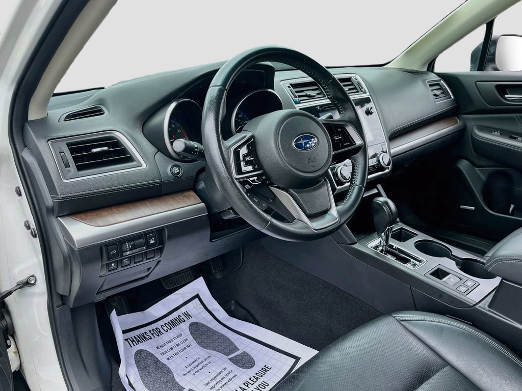 Used 2018 Subaru Outback 2.5i Limited AWD/4WD image 9