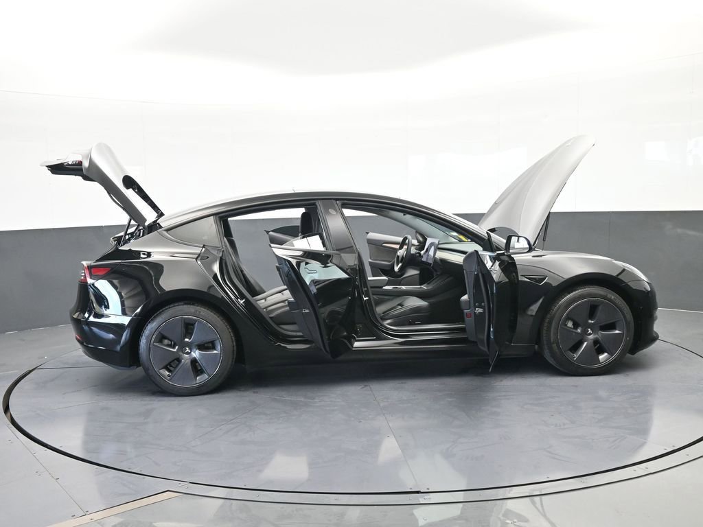 Used 2021 Tesla Model 3 Standard Range Plus image 67