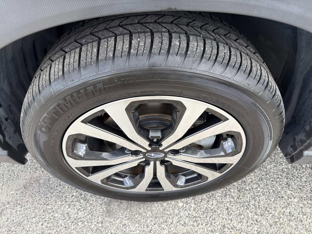 Used 2020 Subaru Forester Limited w/ Popular Package #3 image 12