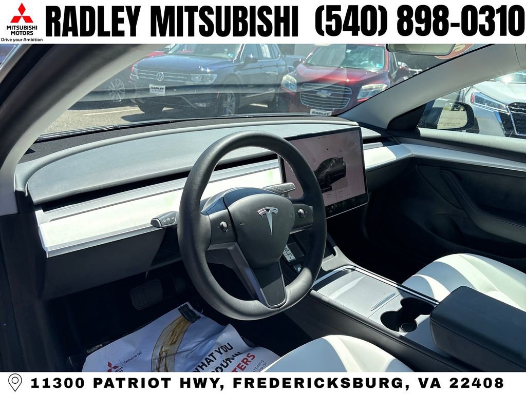Used 2023 Tesla Model 3 Standard Range RWD image 4