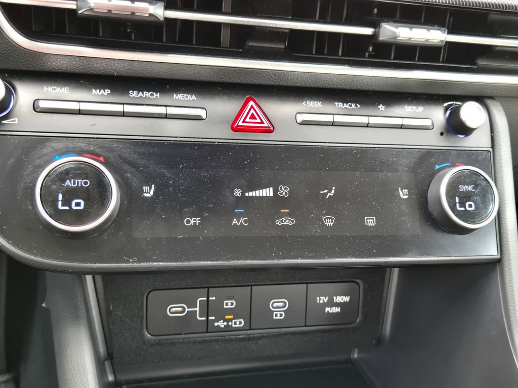 Used 2025 Hyundai Sonata SEL FWD image 18