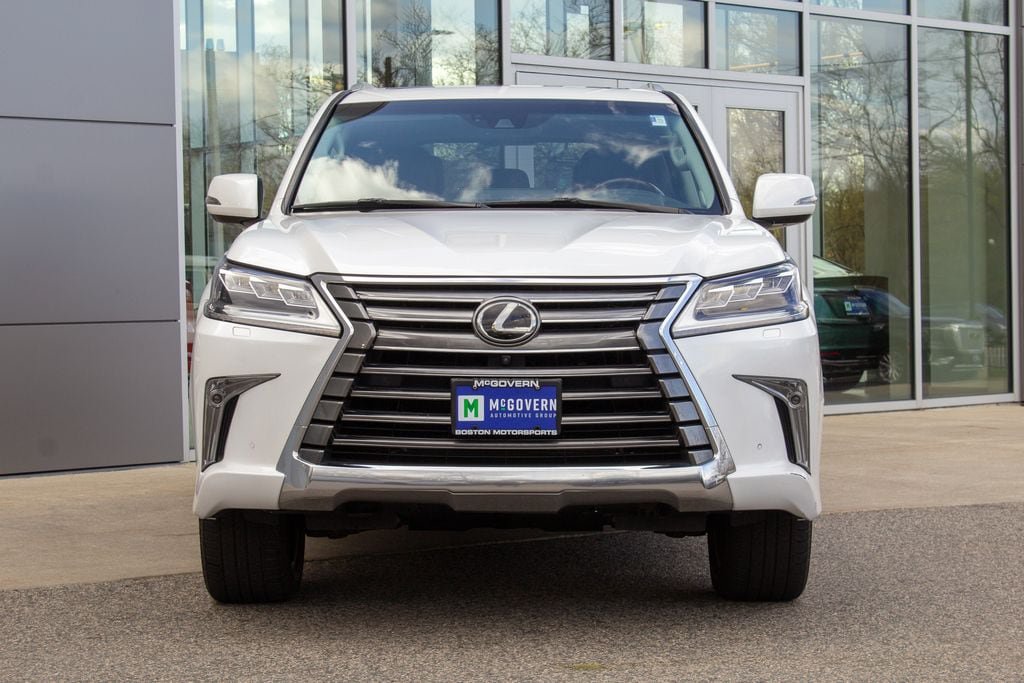 Used 2021 Lexus LX 570 4WD w/ Luxury Package image 2