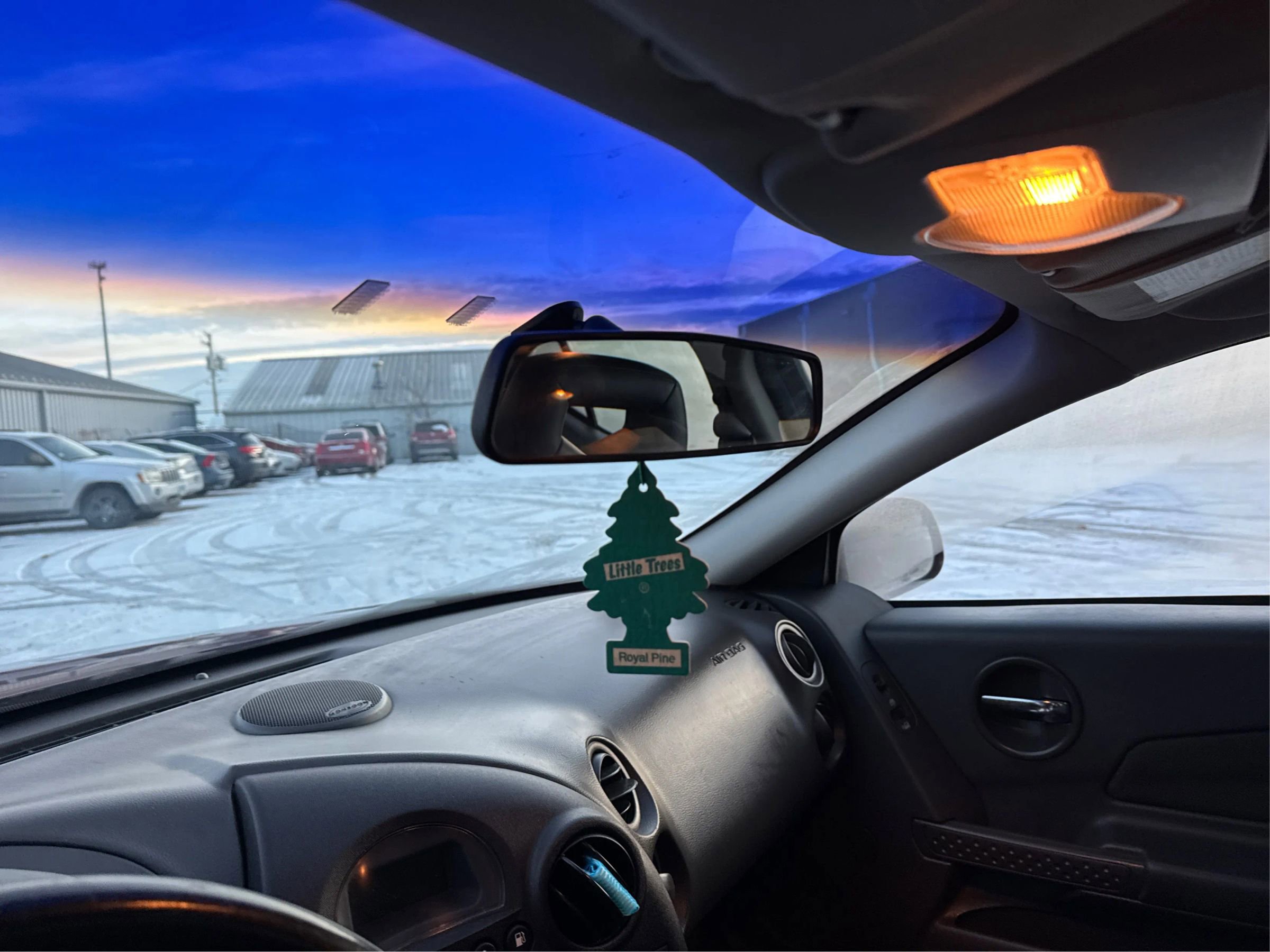 Used 2004 Pontiac Grand Prix GT2 w/ Leather Trim Pkg image 16