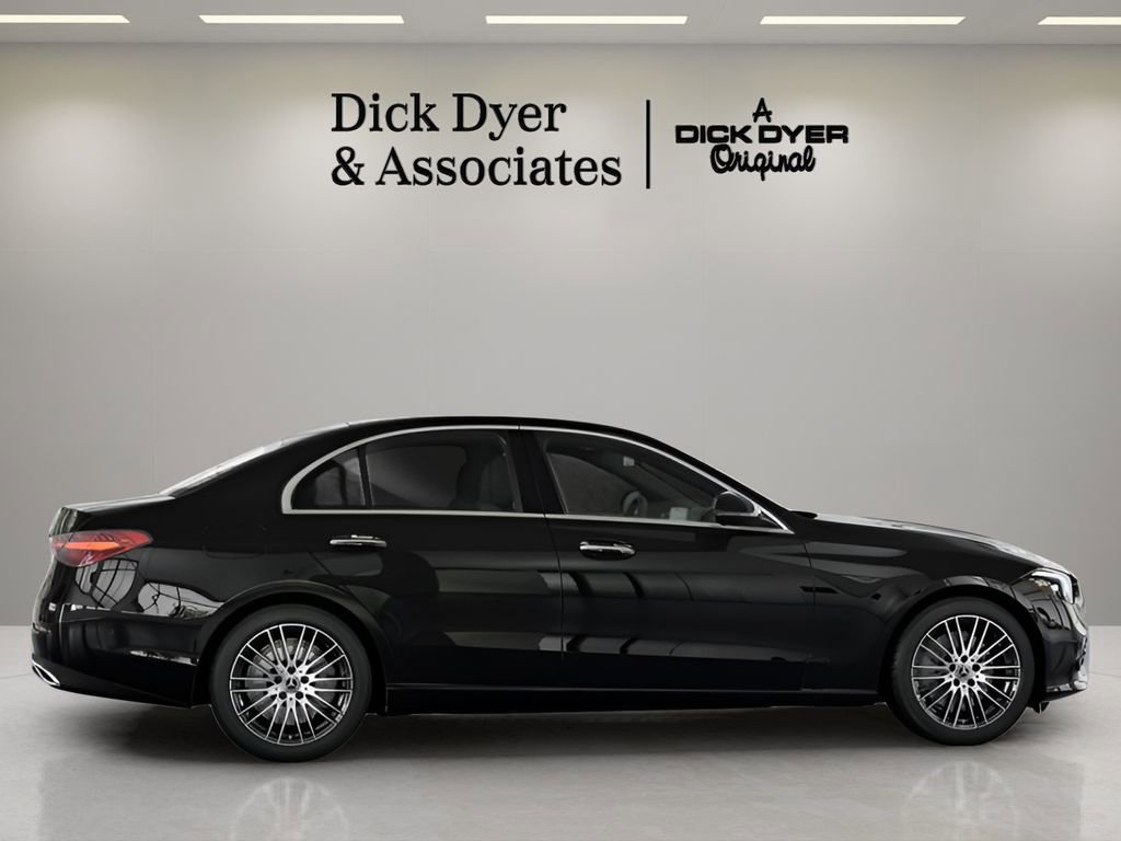 Used 2025 Mercedes-Benz C 300 Sedan image 12
