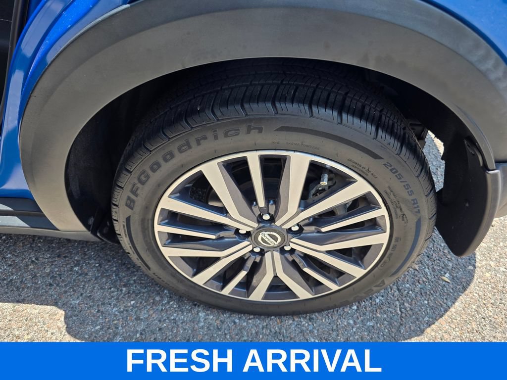 Used 2021 Nissan Kicks SV FWD image 47