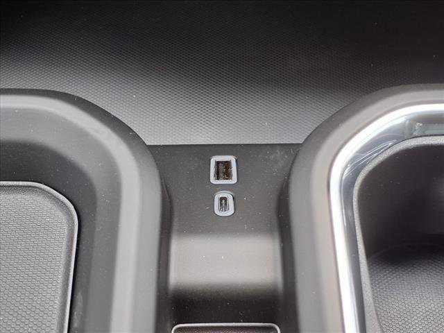 New 2025 GMC Sierra 3500 Denali w/ Denali Reserve Package image 9