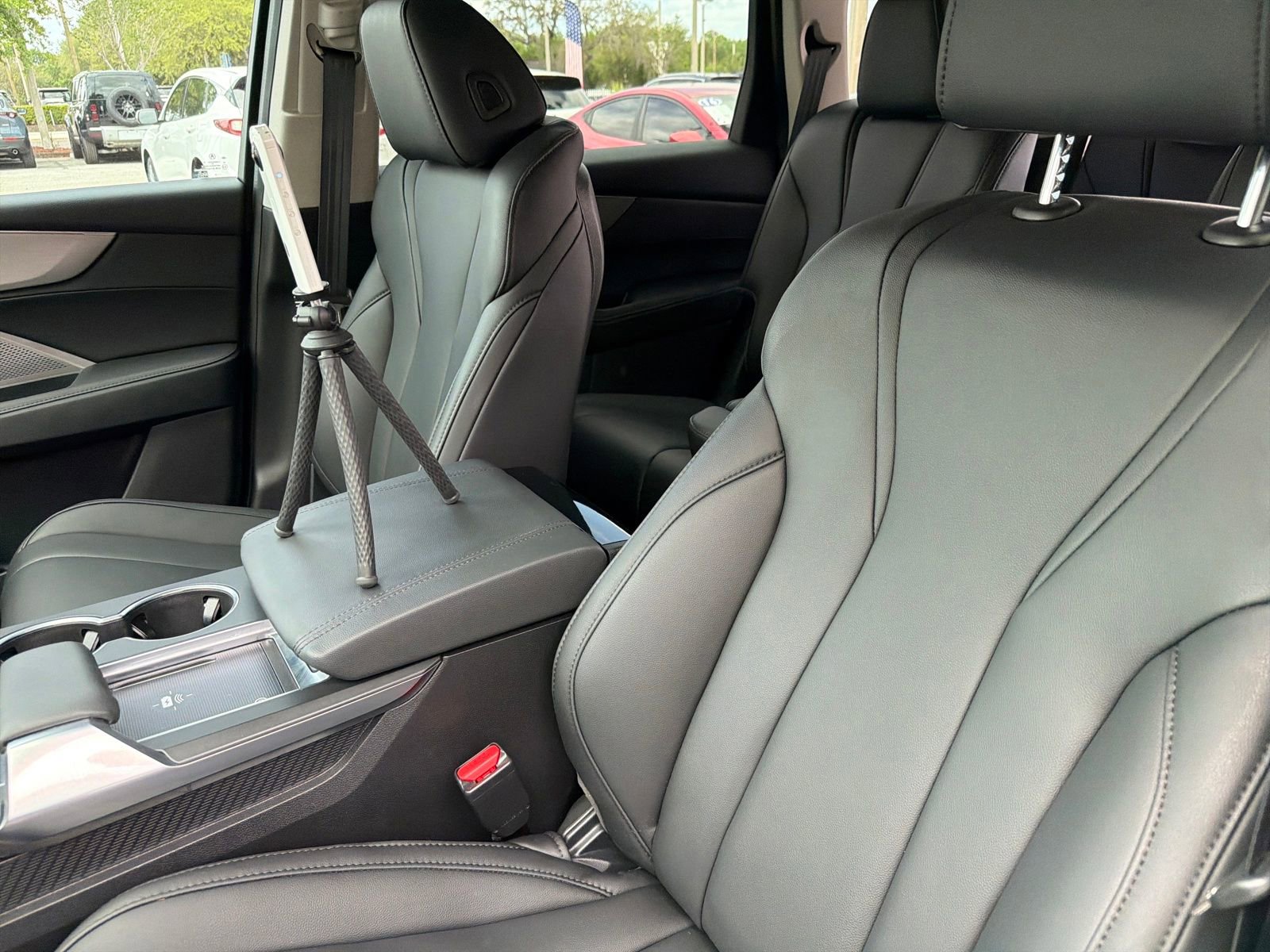 Used 2024 Acura MDX SH-AWD image 21