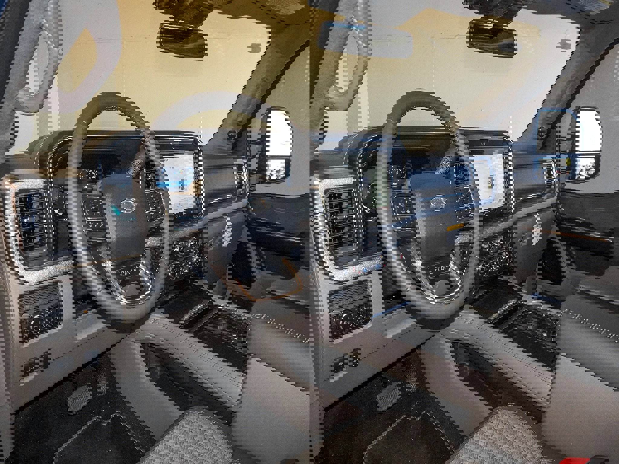 Used 2026 Ford F450 Platinum image 21
