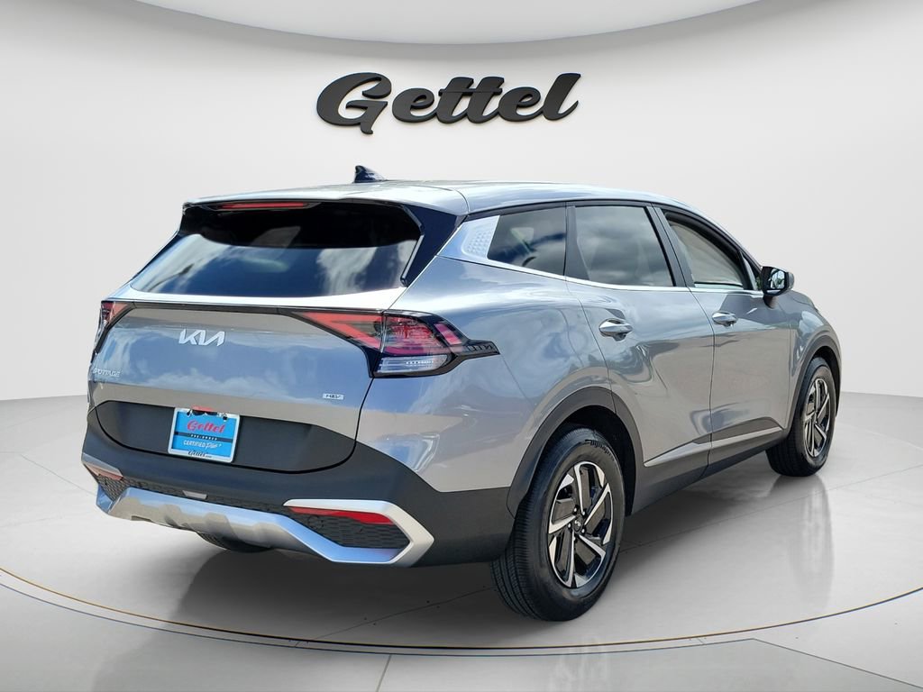 Used 2025 Kia Sportage LX image 12