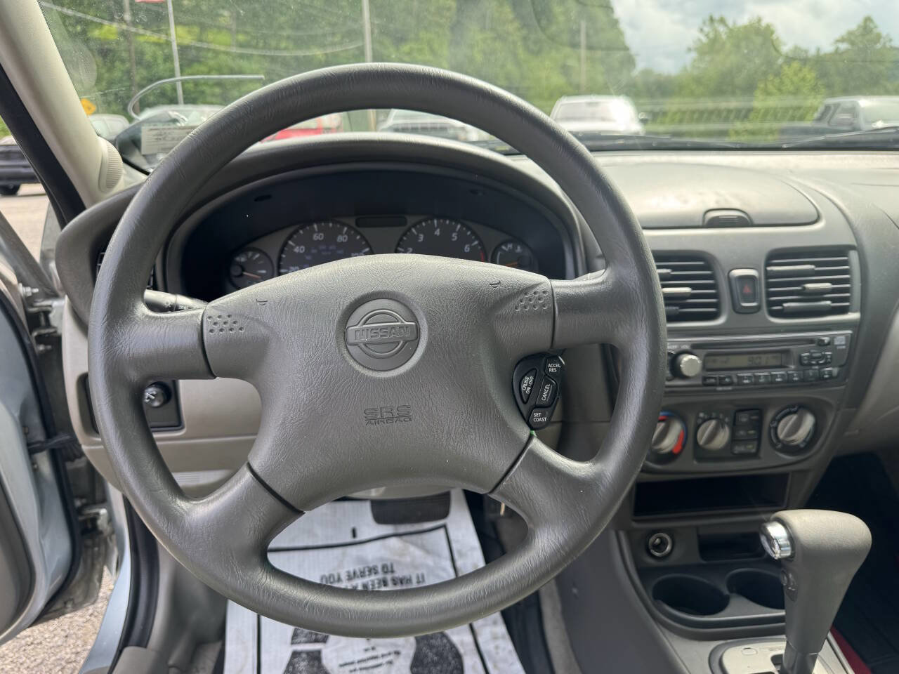 Used 2002 Nissan Sentra GXE FWD image 11