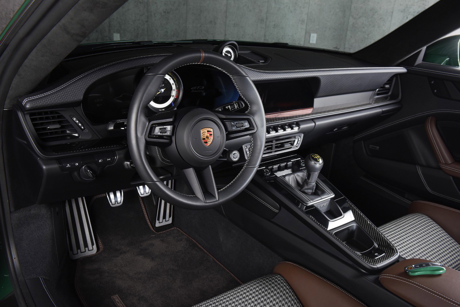 Used 2022 Porsche 911 GT3 image 5