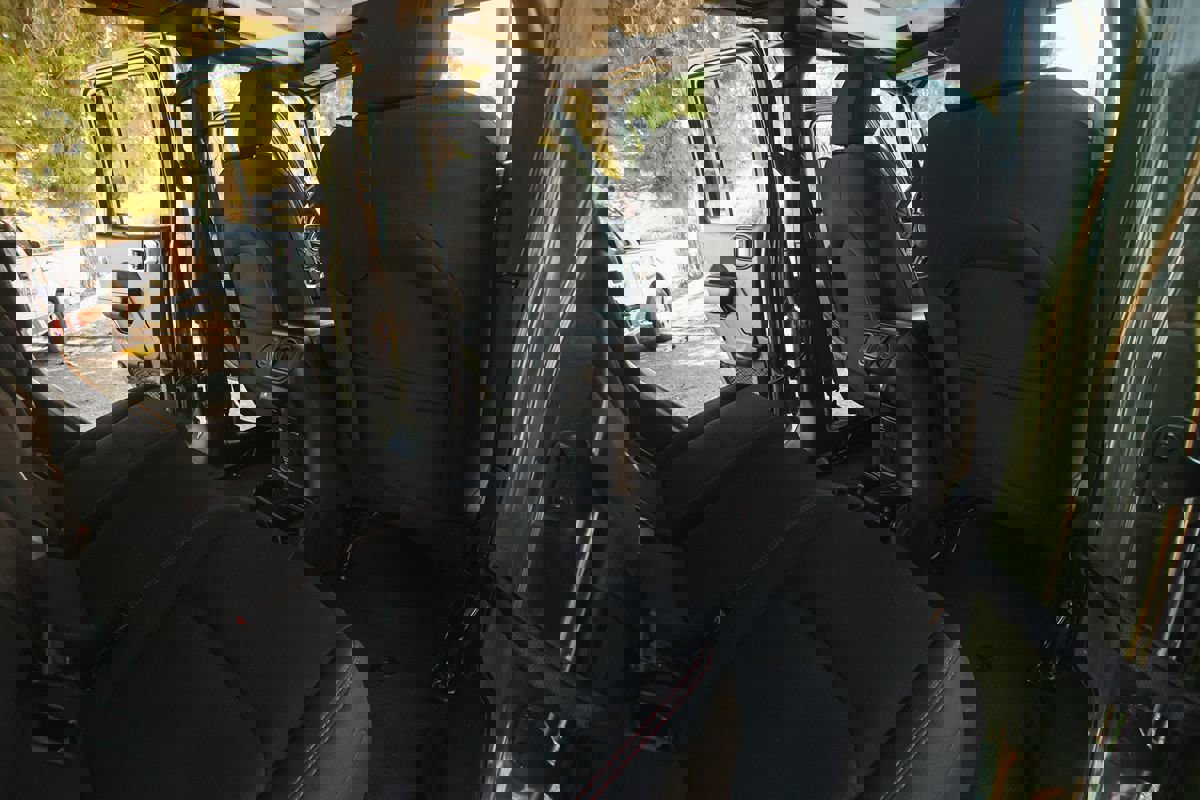 Used 2023 Jeep Gladiator Rubicon image 24