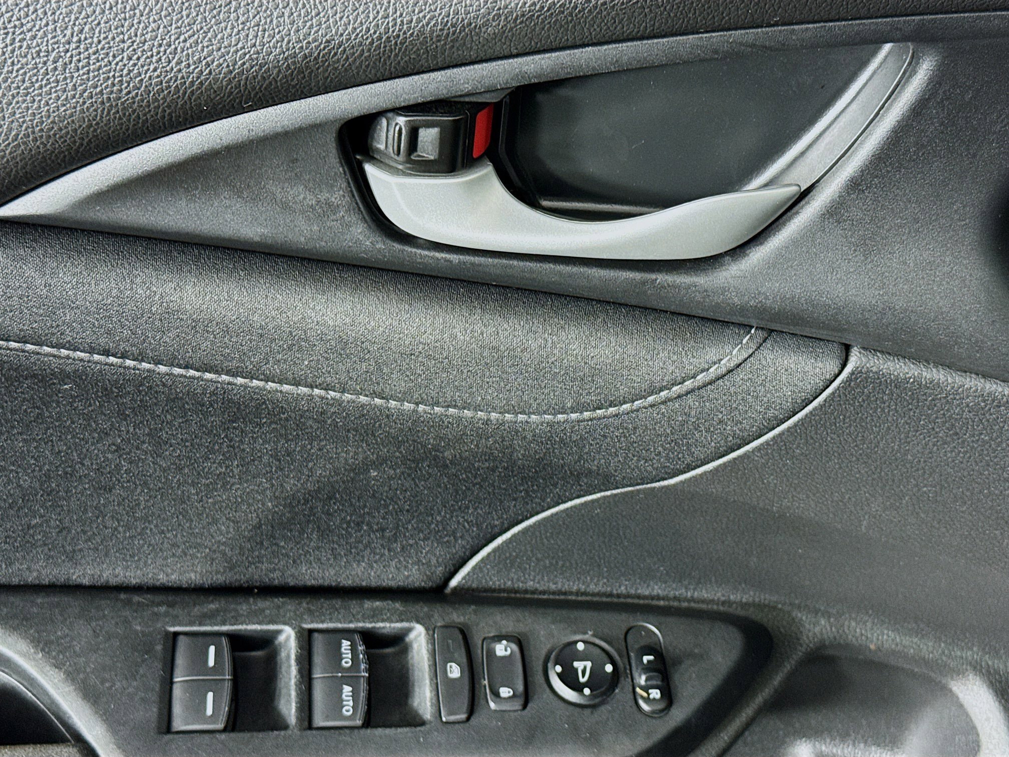 Used 2021 Honda Insight EX image 23