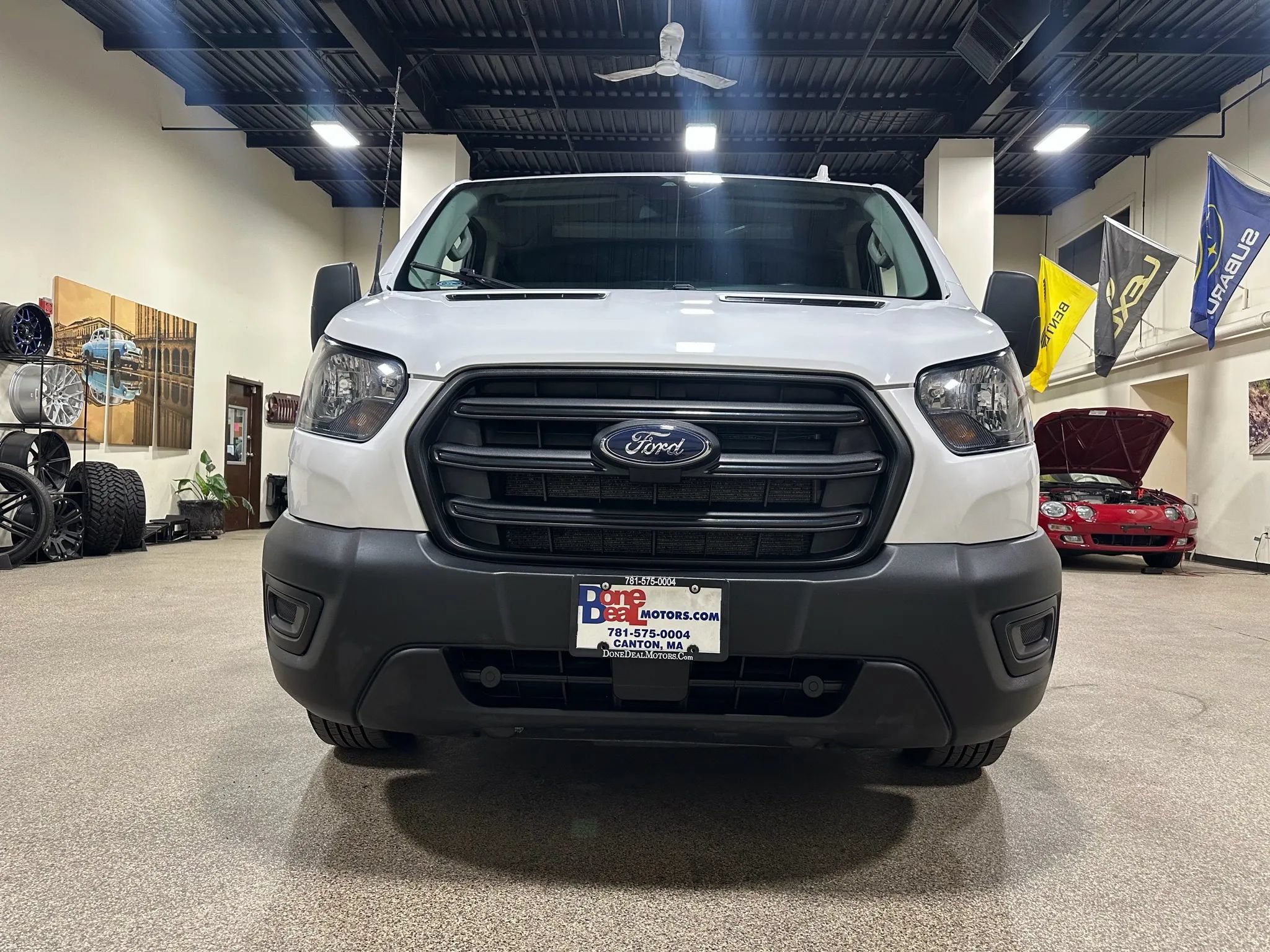 Used 2020 Ford Transit 150 XL RWD image 2