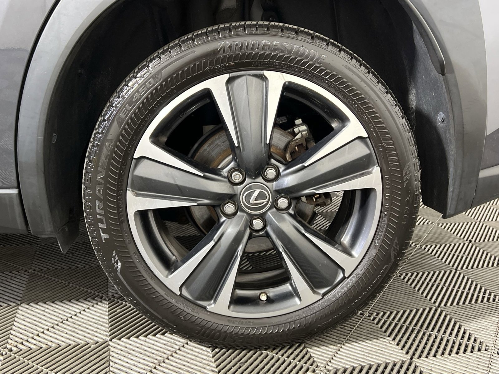 Used 2022 Lexus UX 200 w/ Accessory Package (Z2) image 12