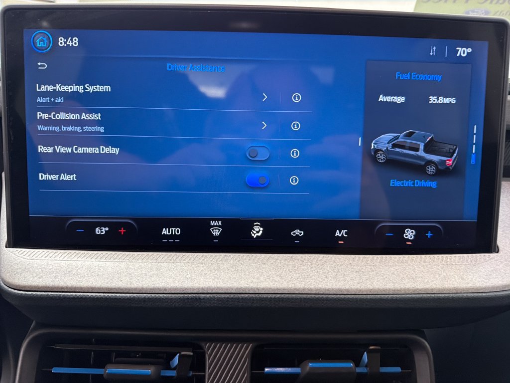 Certified 2025 Ford Maverick XLT FWD image 28