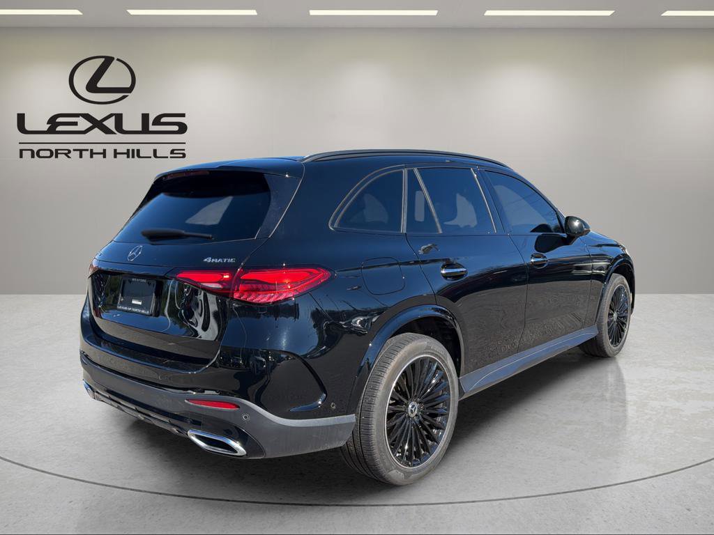 Used 2024 Mercedes-Benz GLC 300 4MATIC image 6