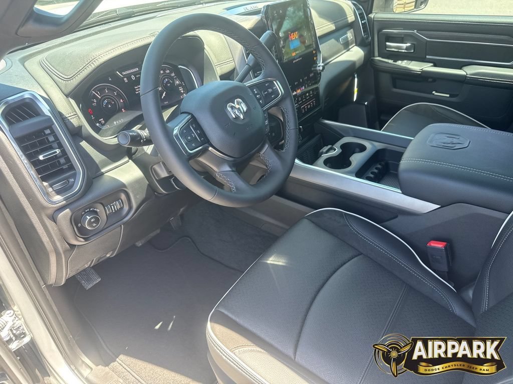 New 2026 RAM 2500 Laramie AWD/4WD image 18