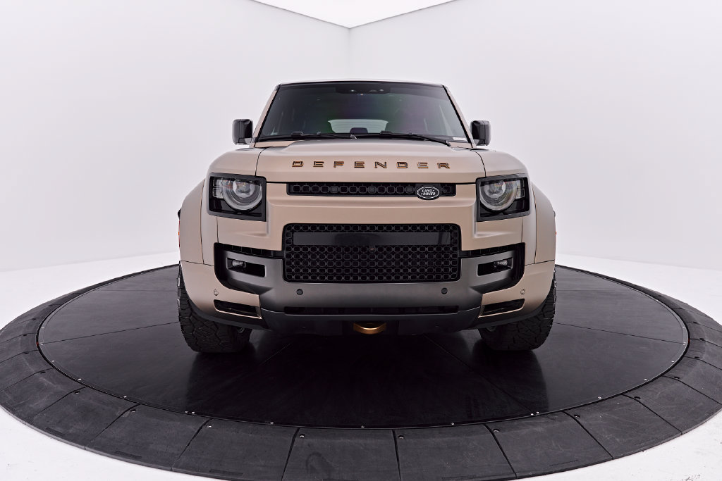 Used 2025 Land Rover Defender 110 AWD/4WD image 22