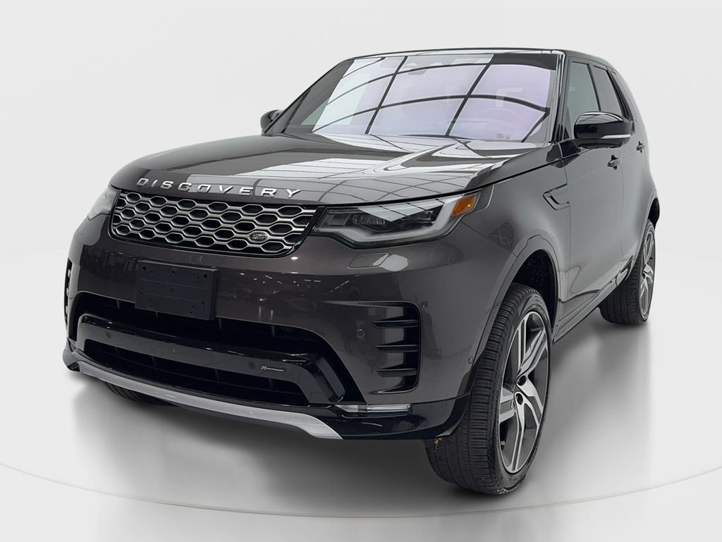 Used 2023 Land Rover Discovery Metropolitan Edition AWD/4WD image 4