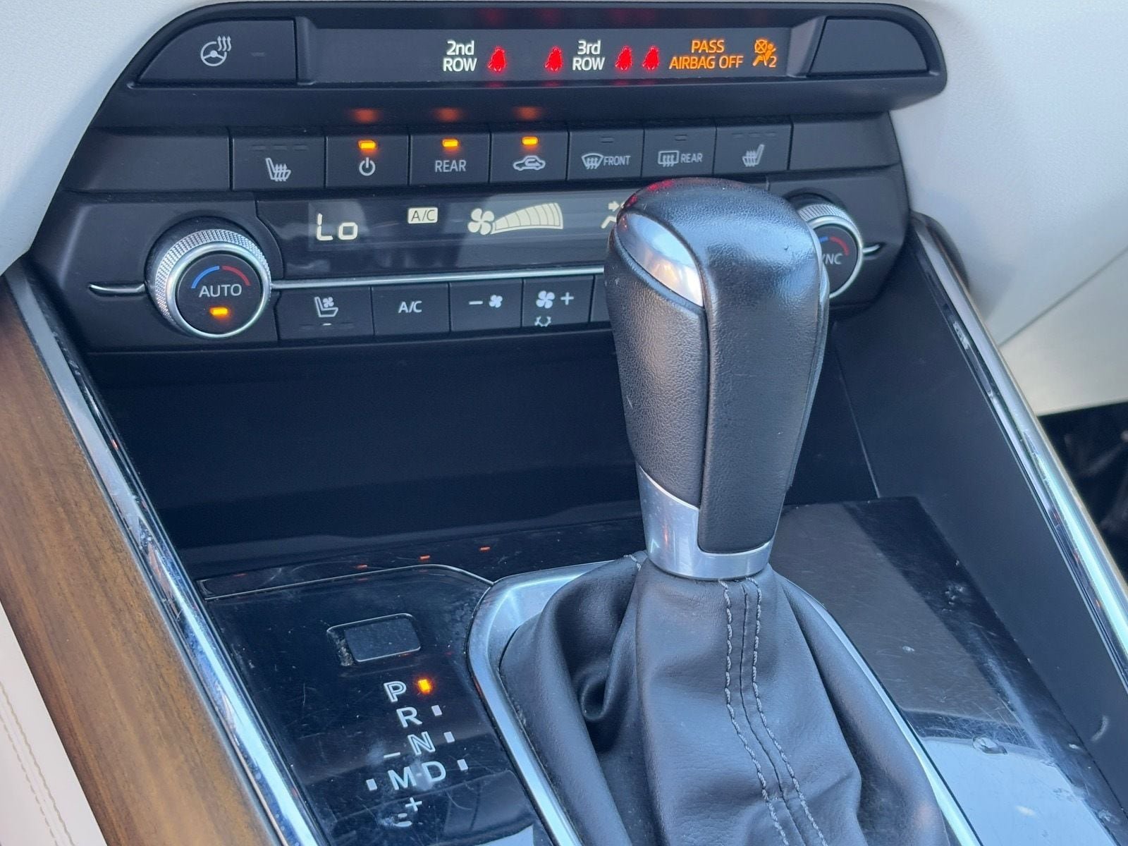 Used 2021 MAZDA CX-9 Signature image 25
