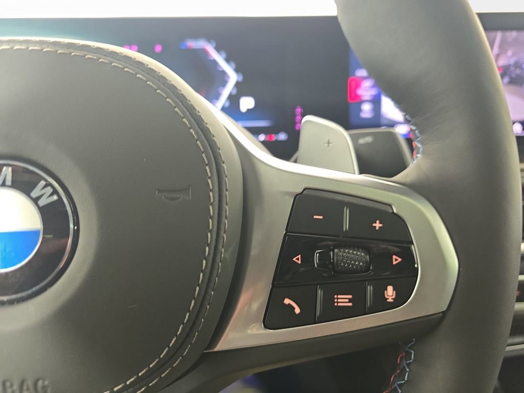 New 2026 BMW X6 M60i AWD/4WD image 18