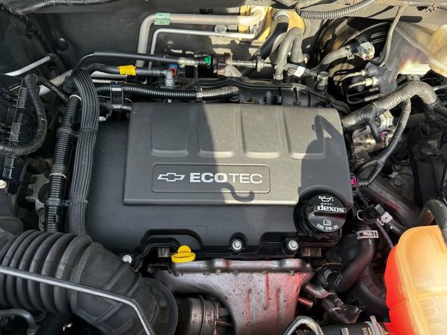 Used 2019 Chevrolet Trax LT w/ LT Convenience Package image 22