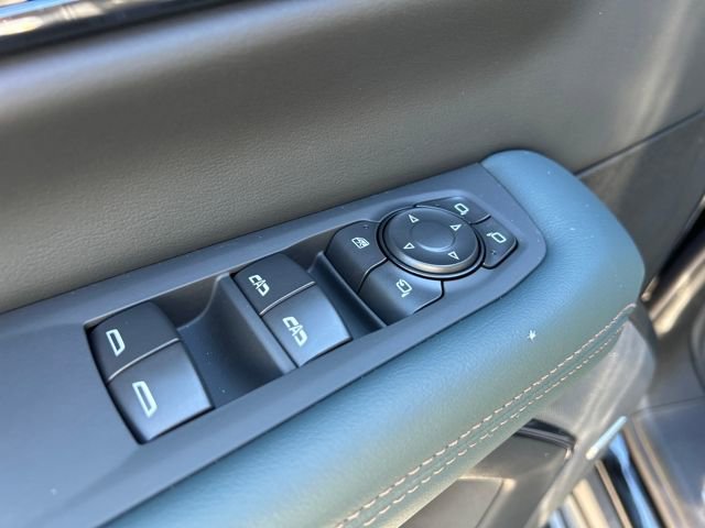 New 2026 GMC Yukon XL AT4 w/ AT4 Premium Plus Package image 20