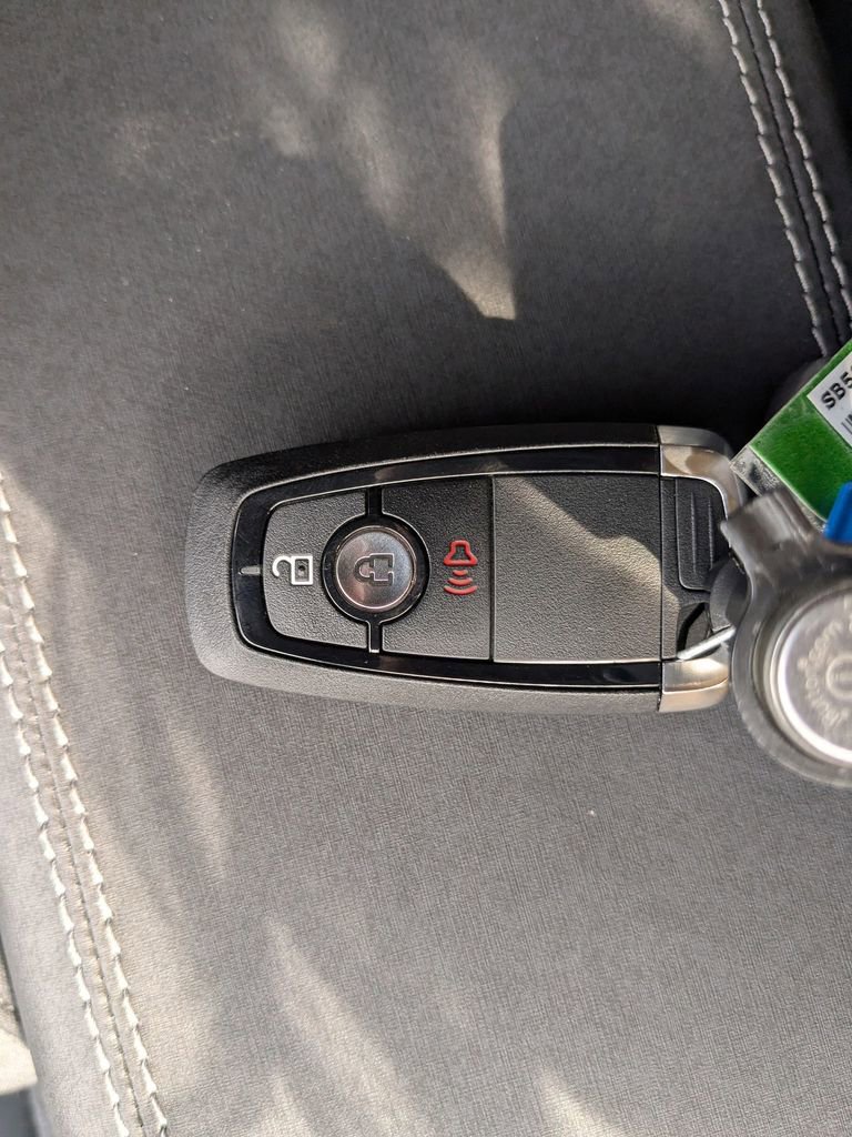 New 2025 Ford Bronco 4-Door image 30