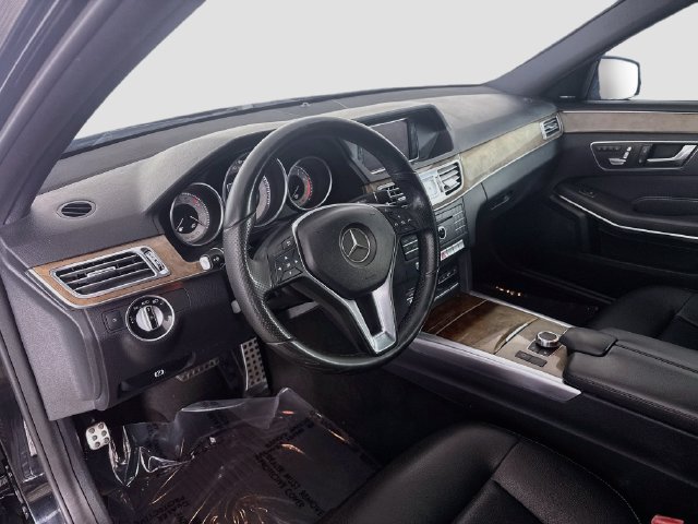 Used 2016 Mercedes-Benz E 350 Sedan image 21