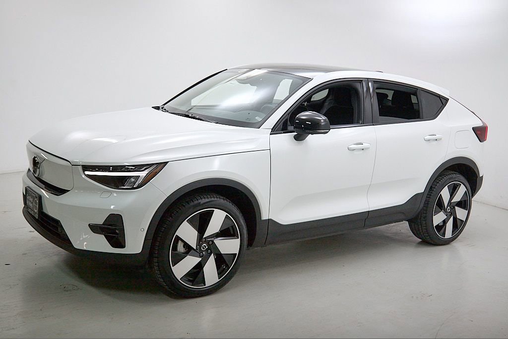 Certified 2023 Volvo C40 P8 Recharge Ultimate image 6