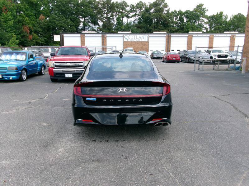 Used 2023 Hyundai Sonata SEL FWD image 7