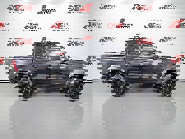 Used 2023 Chevrolet Colorado Trail Boss AWD/4WD image 8