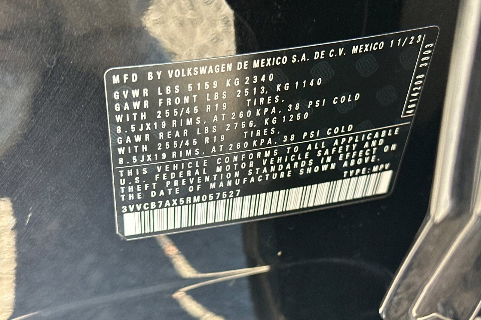 Used 2024 Volkswagen Tiguan SE R-Line FWD image 29