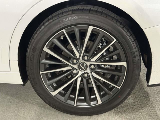 New 2025 Lexus ES 350 w/ Premium Package image 12