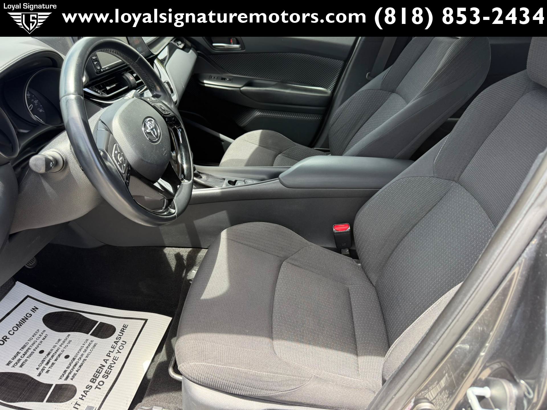 Used 2018 Toyota C-HR XLE FWD image 15